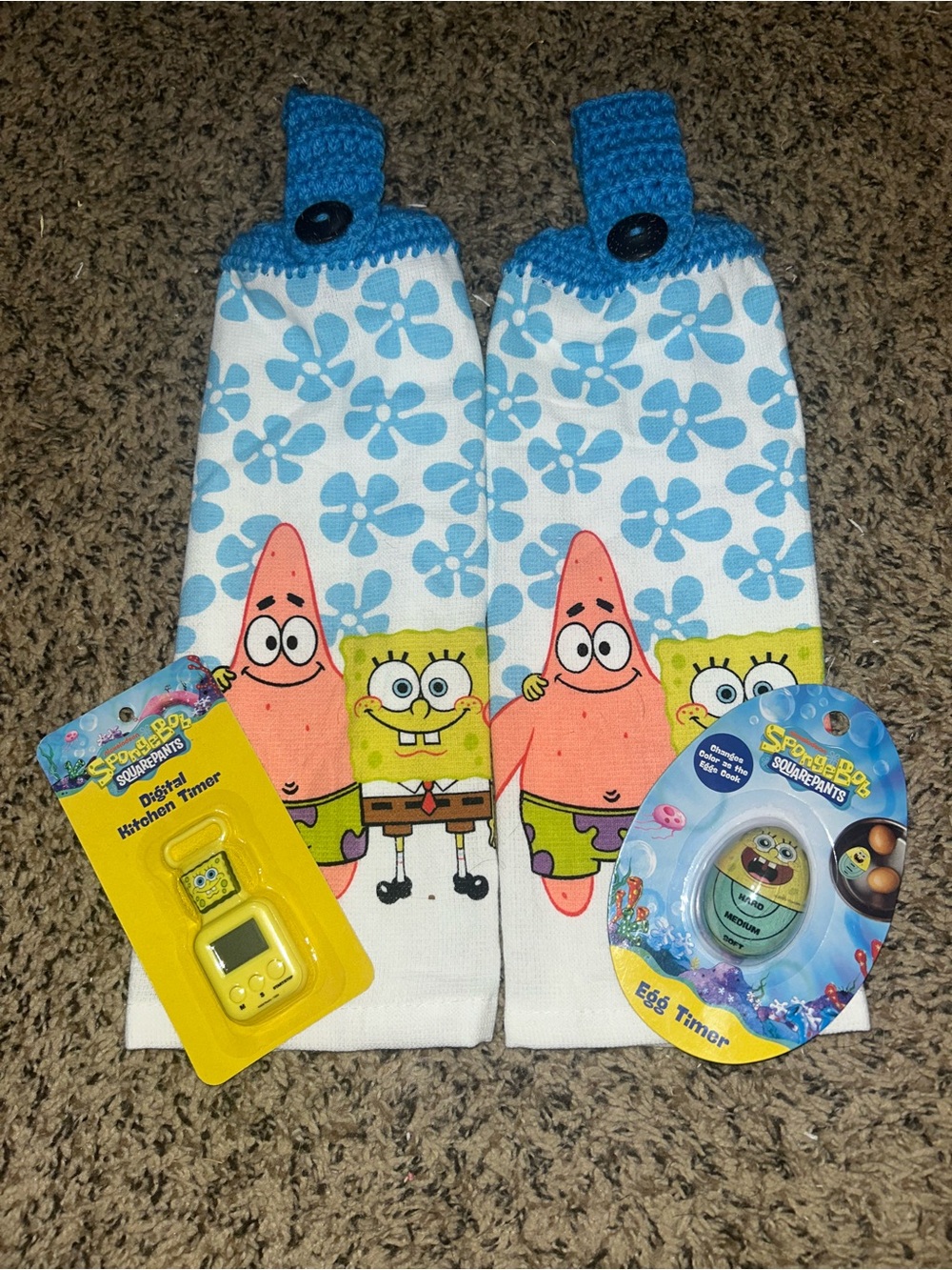 SpongeBob SquarePants Kitchen Hanging Towels, 1 Timer and 1 Egg Timer